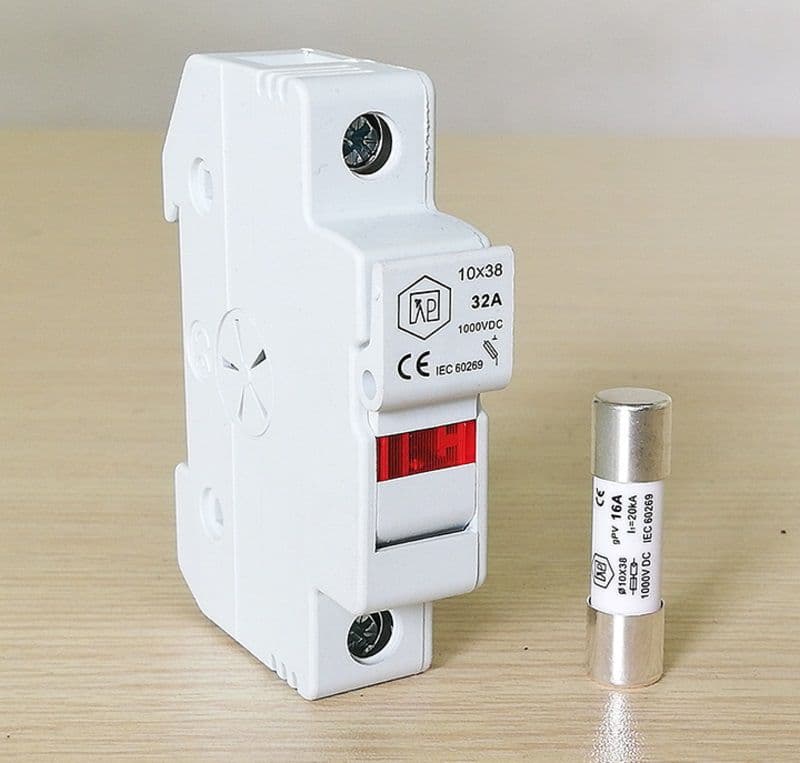 cau-chi-3 CẦU CHÌ ĐIỆN (RT18-32X) 10X38-16A 1000VDC